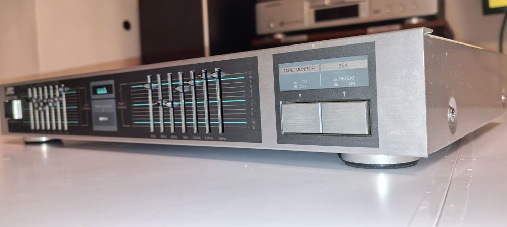 Korektor graficzny JVC SEA-22 piękny egzemplarz