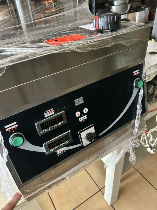 Maquina de esticar massa de pizza