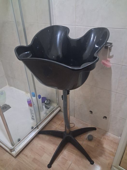 Calha movél para lavar o cabelo