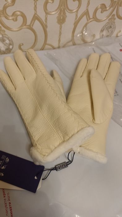 Чудові нові жіночі рукавички на хутрі з екошкіри