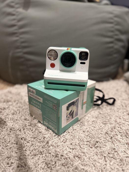 Polaroid now стан нового