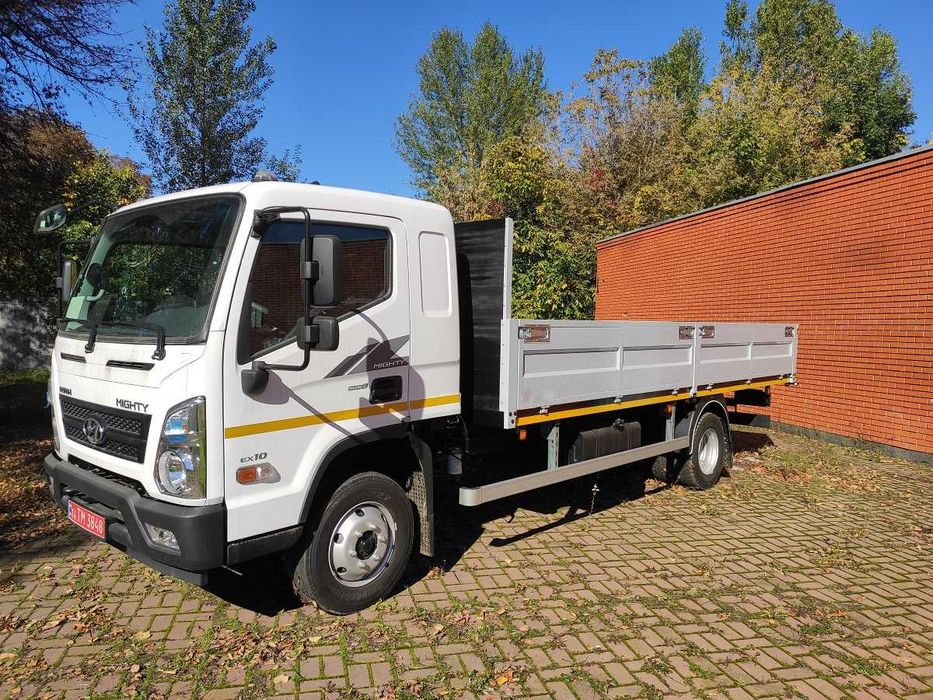 Автомобіль вантажнийHYUNDAI  EX-10  бортова платформа продаж