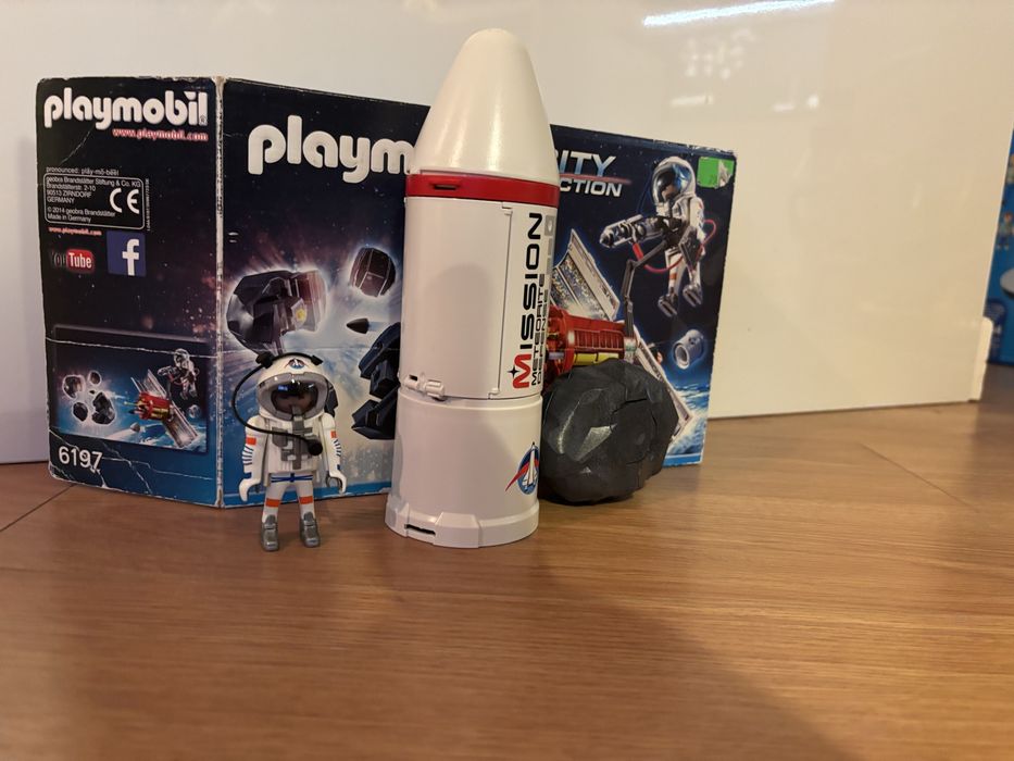 Playmobil City Action 6197 – Misja kosmiczna / rakieta + astronauta
