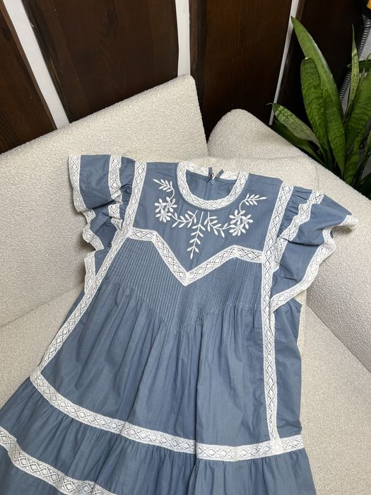 Гарна сукня, блакитного кольору! Розмір М! знижки!!