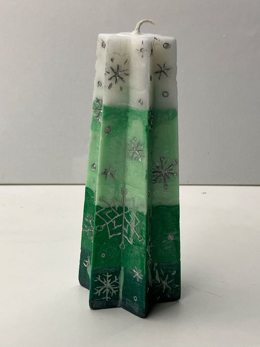 Свічка новорічна із сніжинками