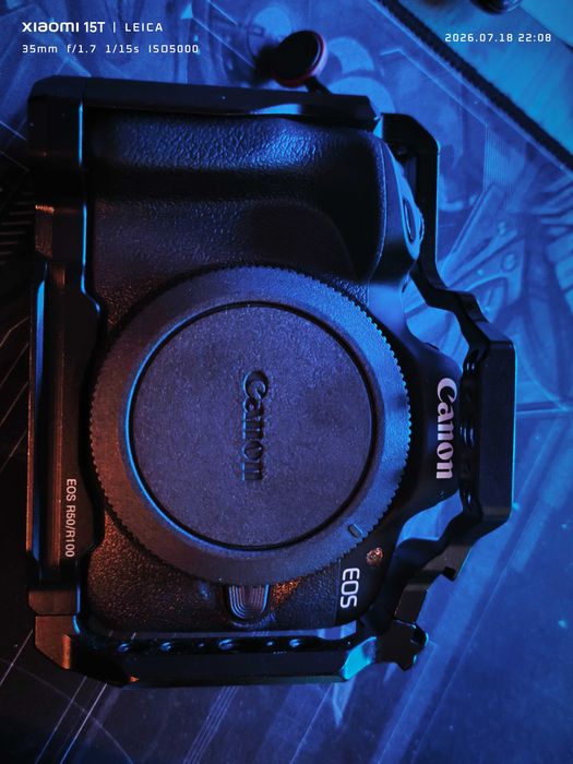 Kit Canon EOS R50 + 2 Objetivas (18-45mm e 55-210mm) + Cage + Bateria Extra,CX original