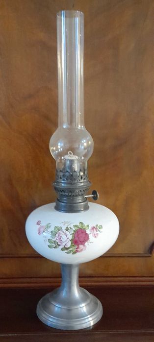 Candeeiro a petróleo