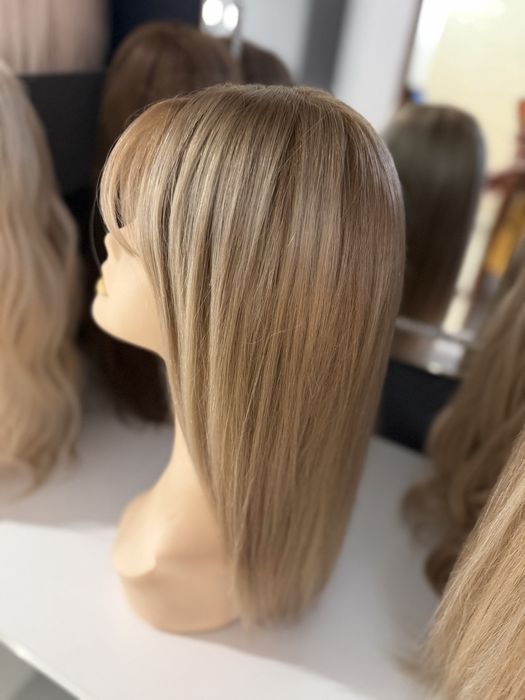 Peruka z włosów  naturalnych  blond