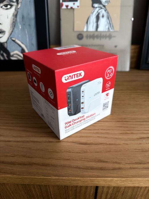 Ładowarka biurkowa Unitek GaN 70W 2x USB-A+2x USB-C