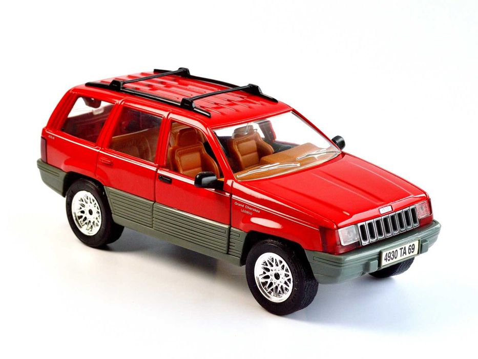 Колекційна модель Majorette Jeep Grand Cherokee 1:18 — червоний, 1995