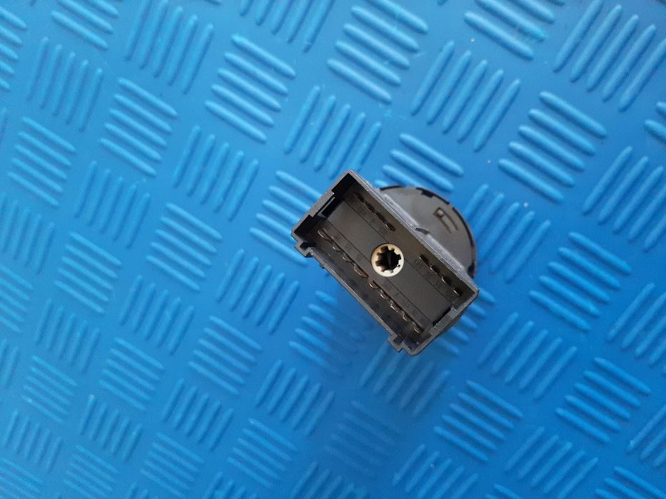 Блок управління освітленням Volkswagen 1C0941531