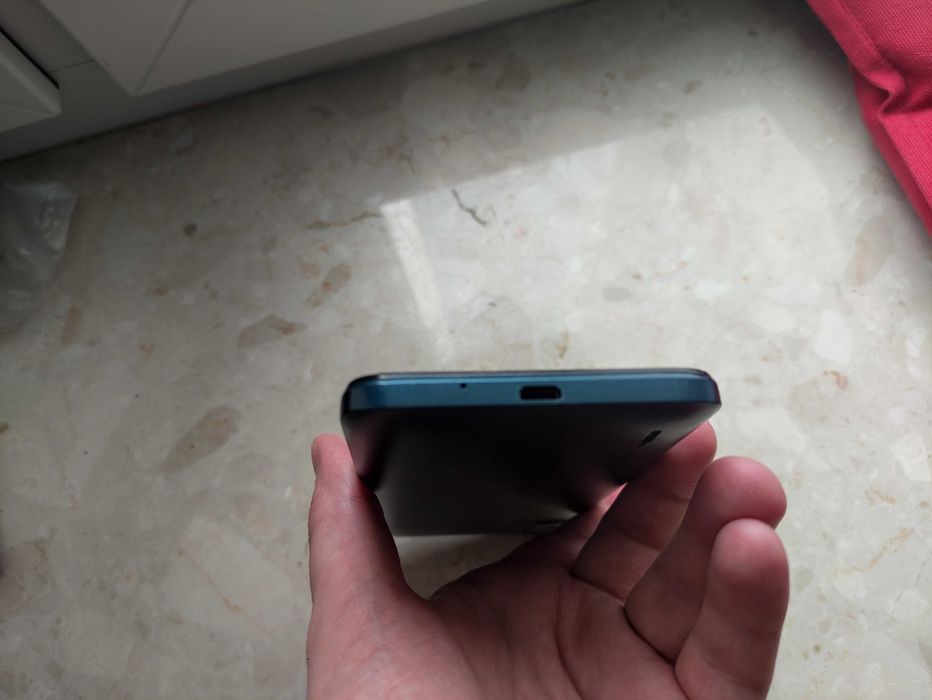 Nokia c12 smartphone