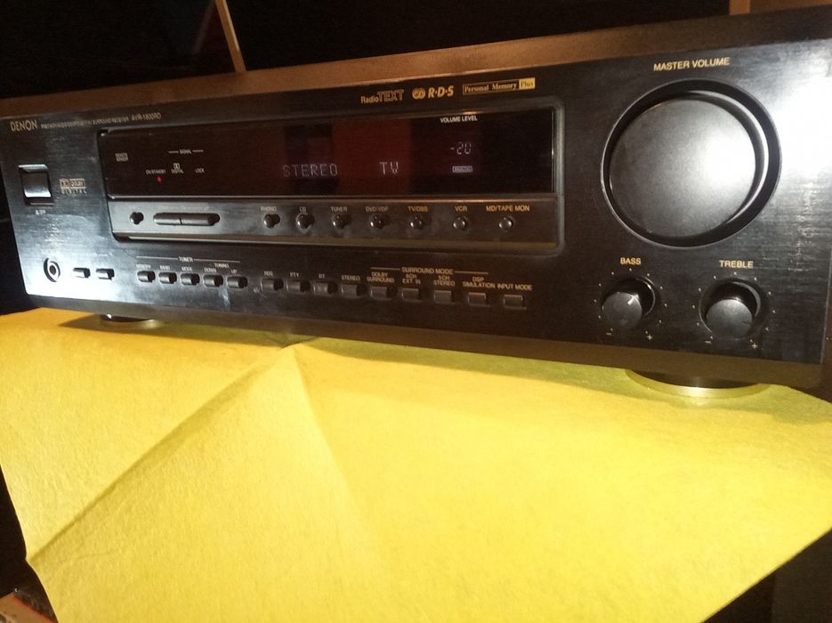 Amplificador Denon com radio RDS AVR 1600D0RD