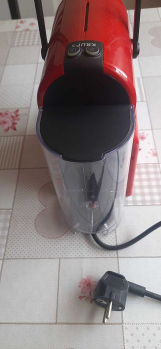 Máquina de café krups- cápsulas nespresso avariada