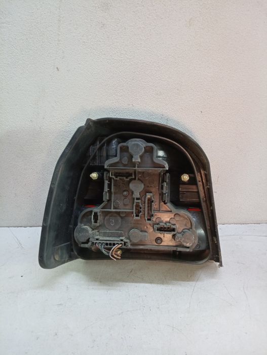 Prawa tylna lampa golf 3
