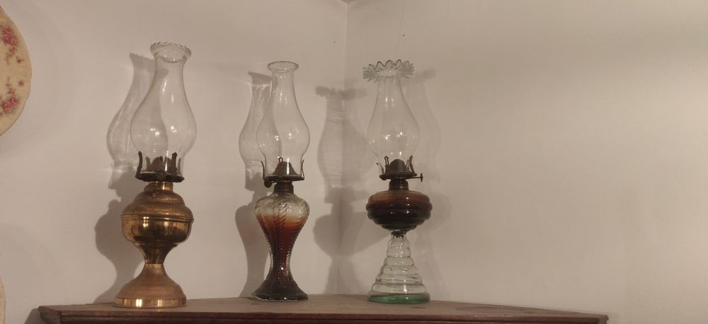 Candeeiros antigo a óleo