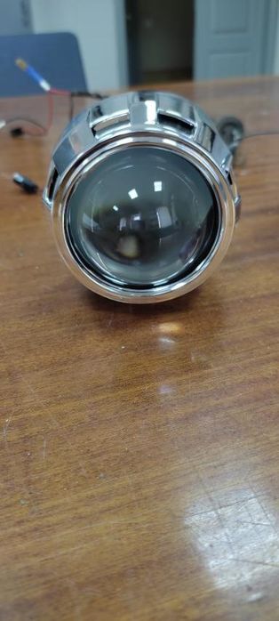 Продам лінза CYCLONE LED BL 3.0"  
2. Маска 2шт.