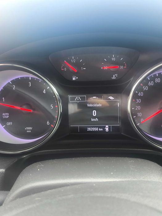 Opel Insignia Sports tourer 2.0CDTI 170cvs Nacional -2018 — photo 3