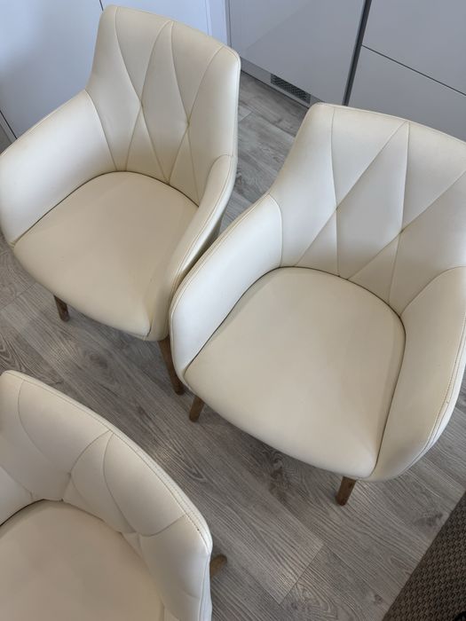 Conjunto 4 de cadeiras SKLUM