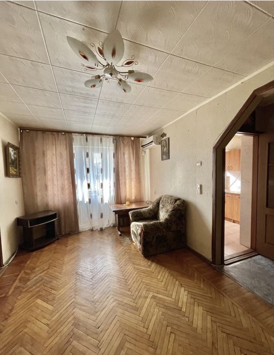 Продається 2 кімнатна квартира в районі Річпорту.