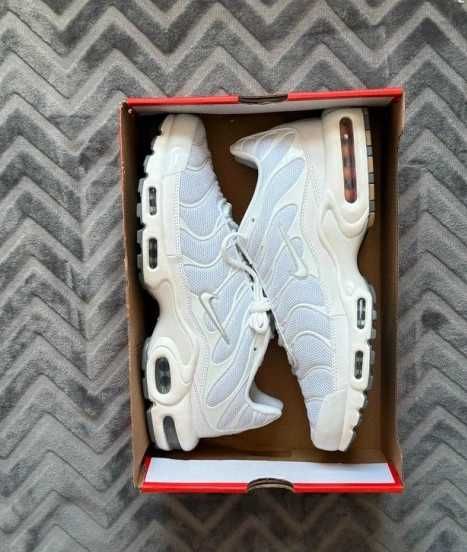 Air Max TN Plus White R.44