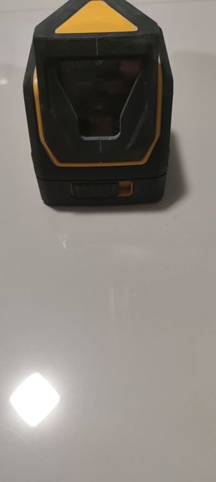 Laser liniowo krzyżowy 360° DeWalt DW0811