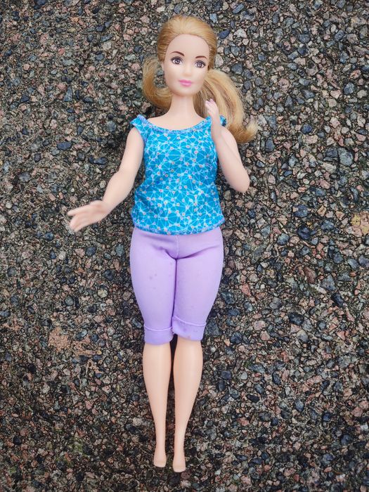 Лялька, від фірми Mattel