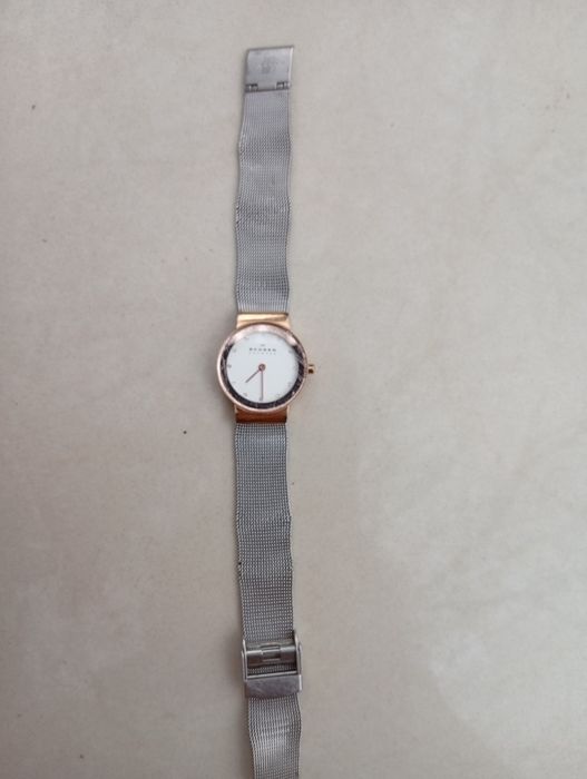 Продаються жіночі часи SKAGEN DENMARK