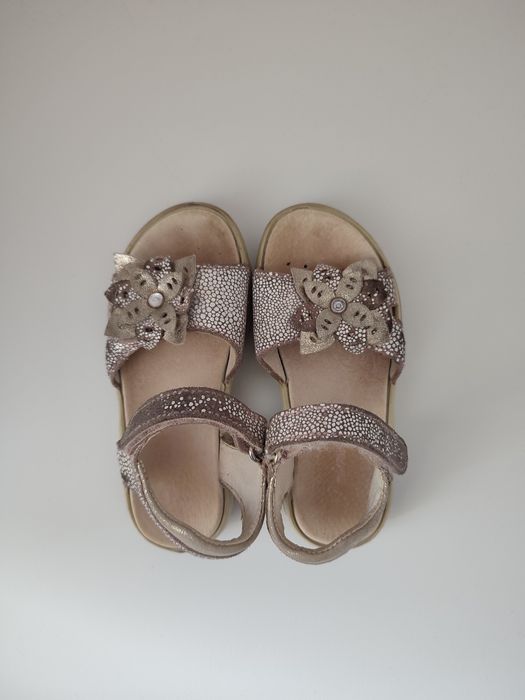 Sandałki skórzane Primigi 27 na rzepy lilac