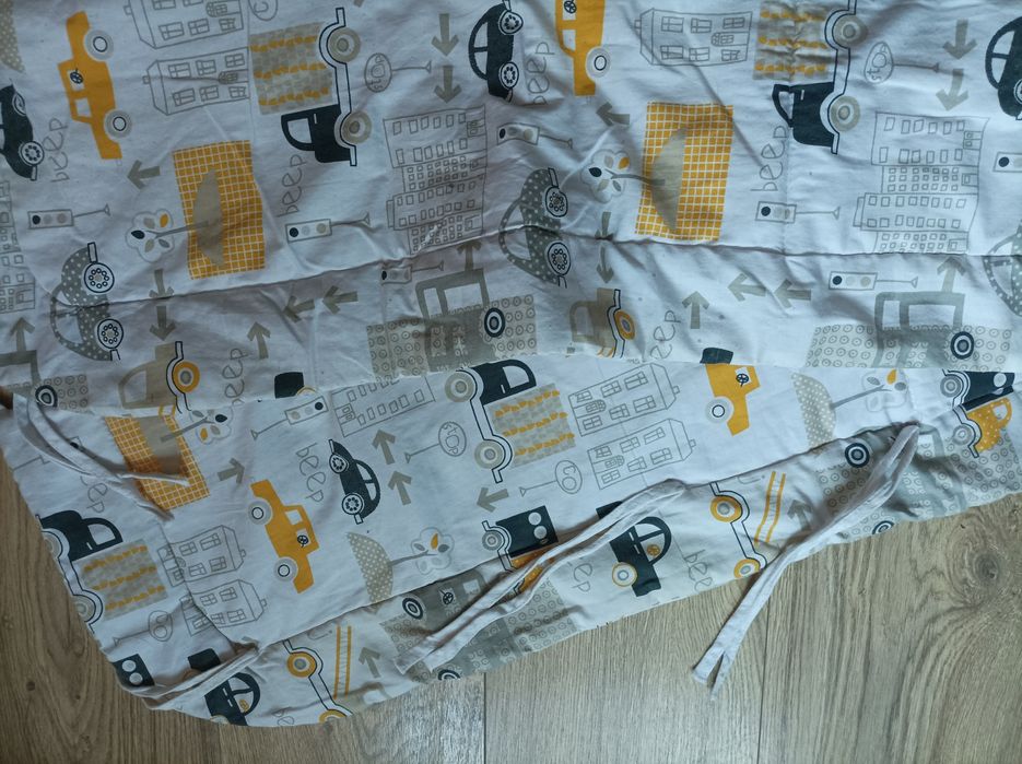 Otulacz do łóżeczka