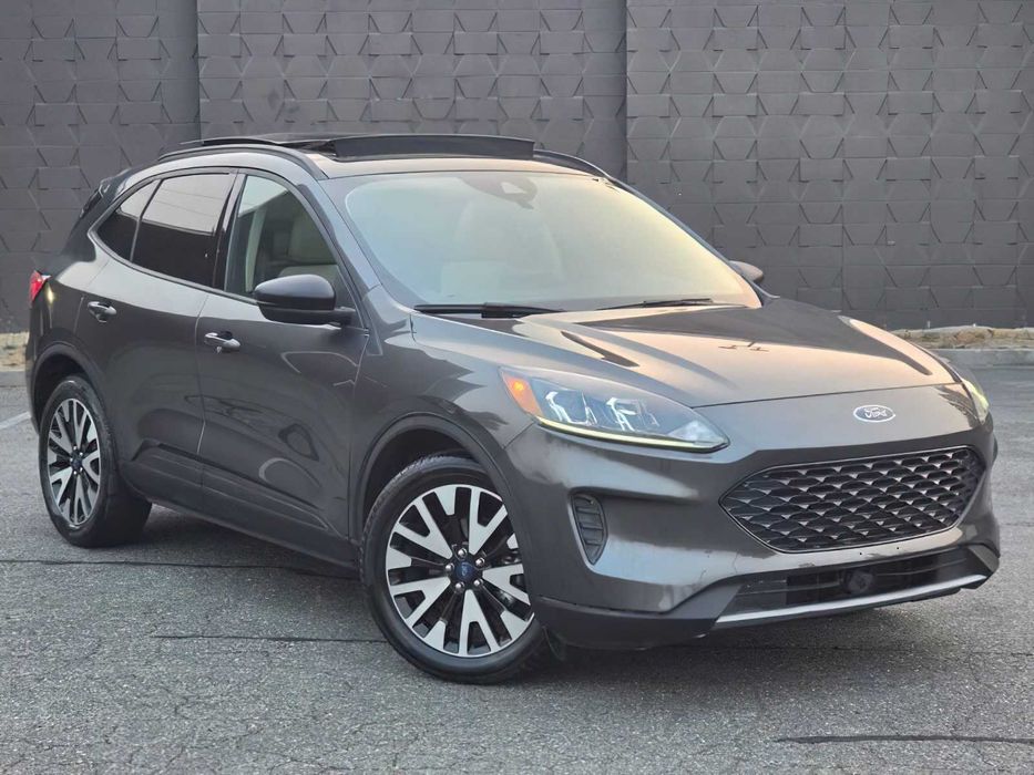 Ford Escape SE Sport Hybrid