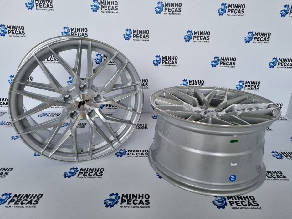 Jantes Japan Racing (JR28) em 18 Silver (5x120)