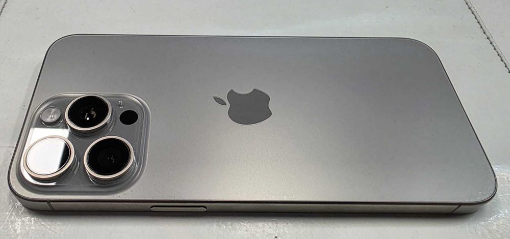 Telefon Apple Iphone 15 Pro Max 256Gb / Smartfon / nowa bateria zam. /gwarancja / Torun /  Prezent