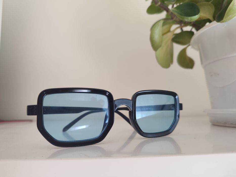 Óculos lentes azuis