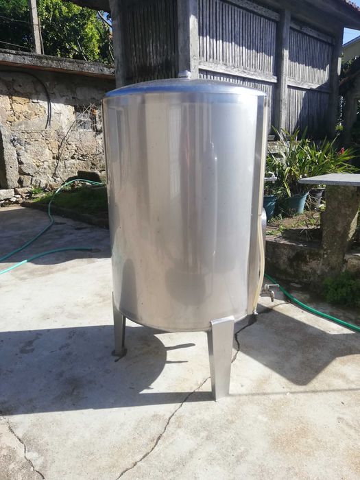 Cuba Inox 550 litros
