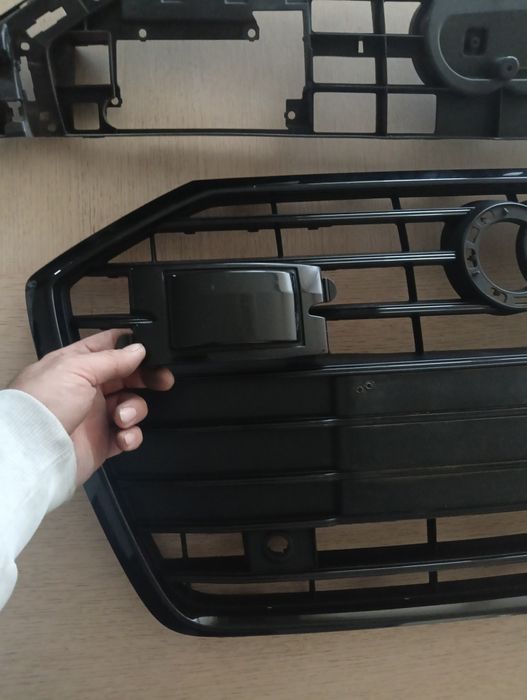 Atrapa grill audi A6 c8 S-Line Black radar zaślepka ORI igła stan
