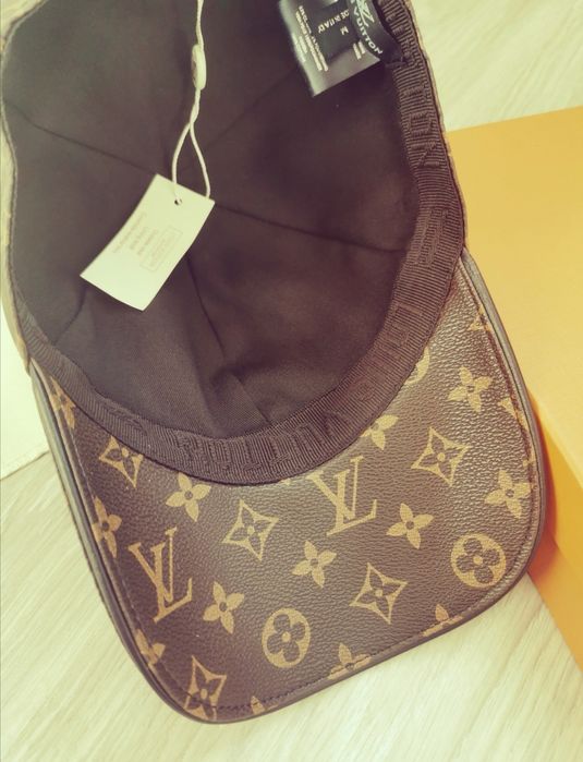 Czapka Louis Vuitton LV pasek