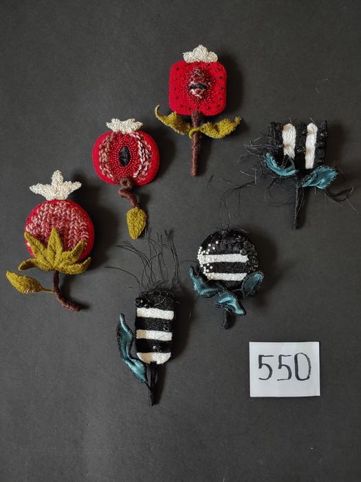 Броши ручной работы