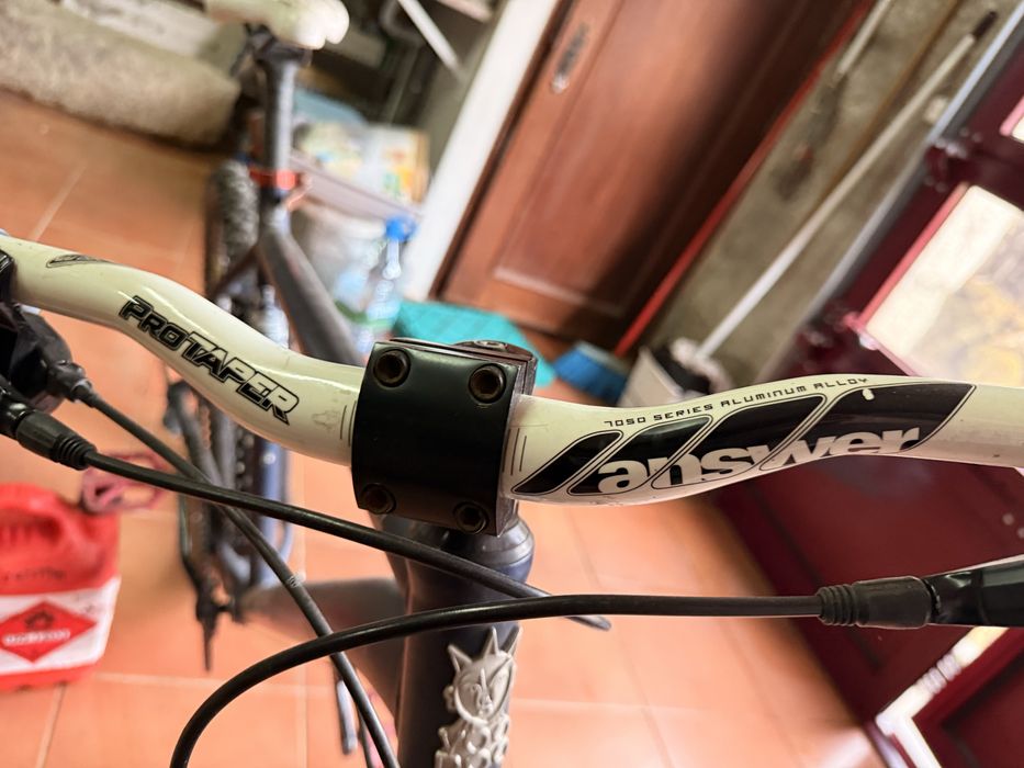 Bike - VooDoo Bantu (hardtail / suspensão dianteira)