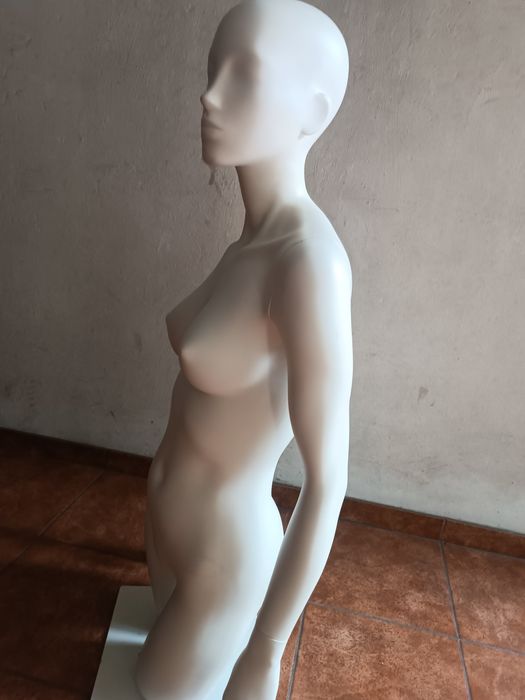 2 Manequins de senhora