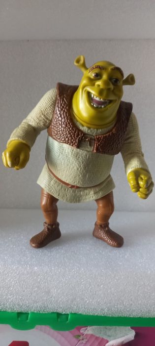 Figura shrek usado