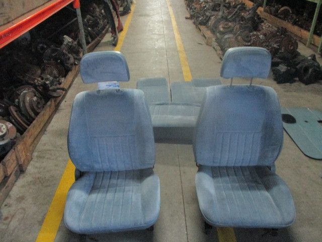 Conjunto de bancos MAZDA 323 I Station Wagon (FA)