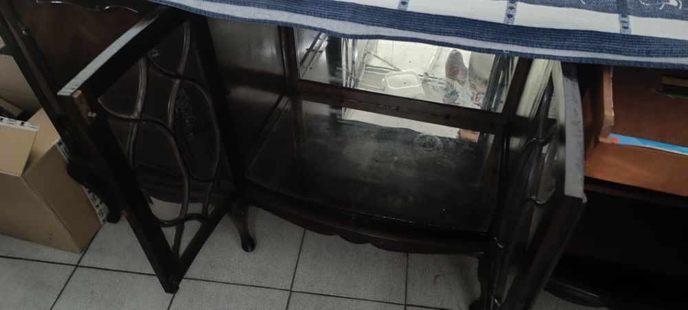 Móvel de sala estilo Queen Mary OPORTUNIDADE