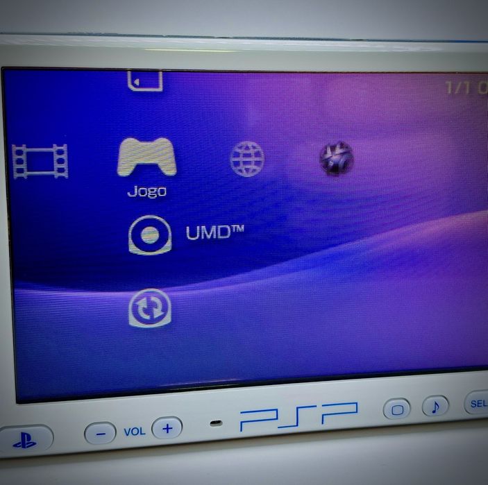 PSP 3000 White Blue