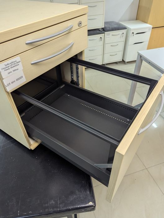 Продам тумбу для документів.  Ящички для документів та канцелярії. Місце зберігання речей. Тумбочка