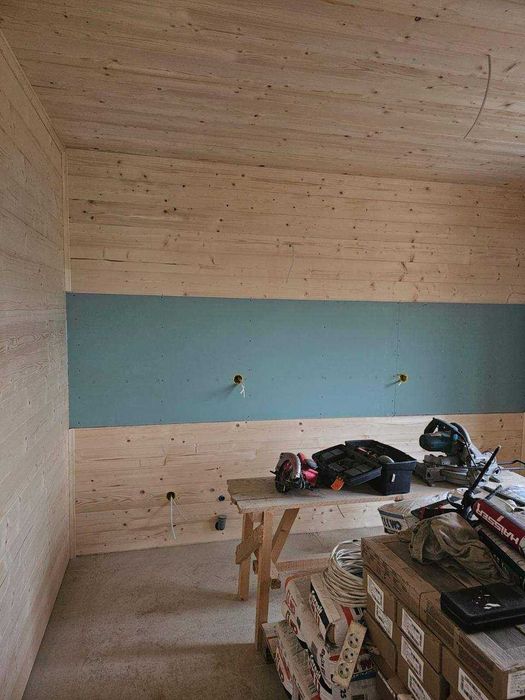 Карпати БУДИНОК з частковим ремонтом та комунікаціями в с. Микуличин