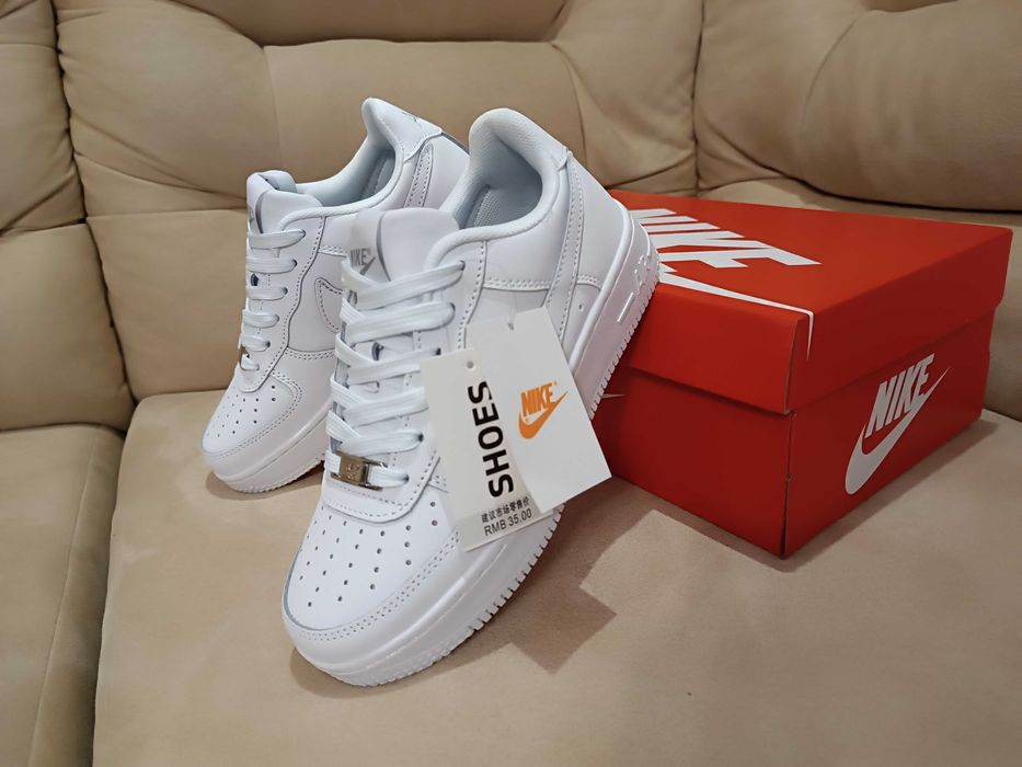 Жіночі кросівки Nike air force 1