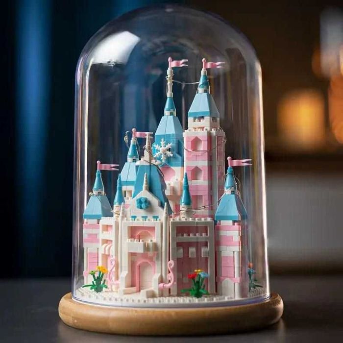 Конструктор дитячий  “Рожевий замок під колбою” Ейфелева вежа з блоків