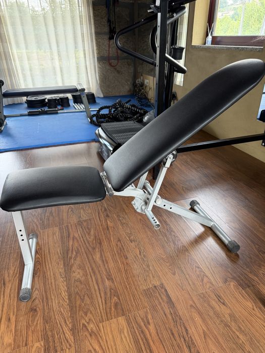 2 Weight Training Benches459441853863055364
