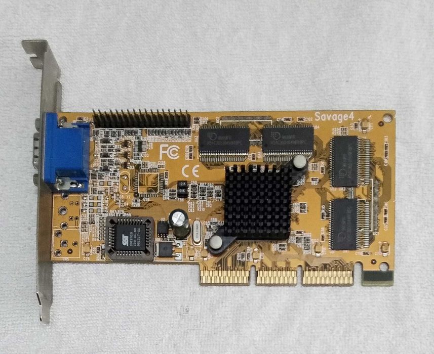 [PC Vintage] Placa grafica S3 Savage4 - 32mb (AGP)